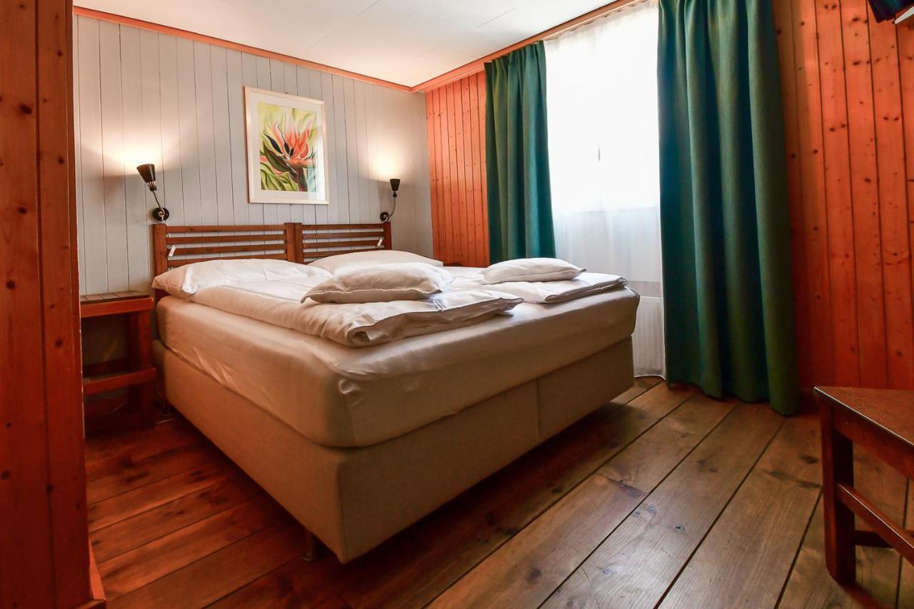 Hotel Tell And Apartments อินเทอร์ลาเคน ภายนอก รูปภาพ