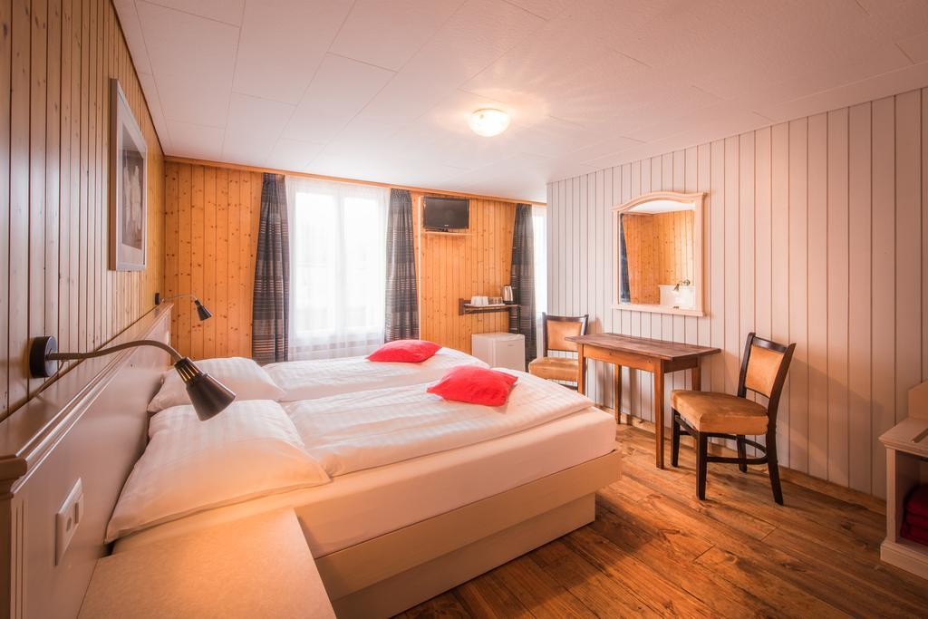 Hotel Tell And Apartments อินเทอร์ลาเคน ภายนอก รูปภาพ
