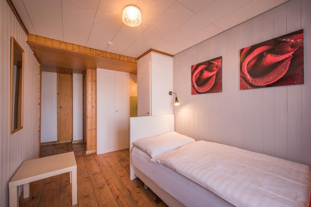 Hotel Tell And Apartments อินเทอร์ลาเคน ภายนอก รูปภาพ
